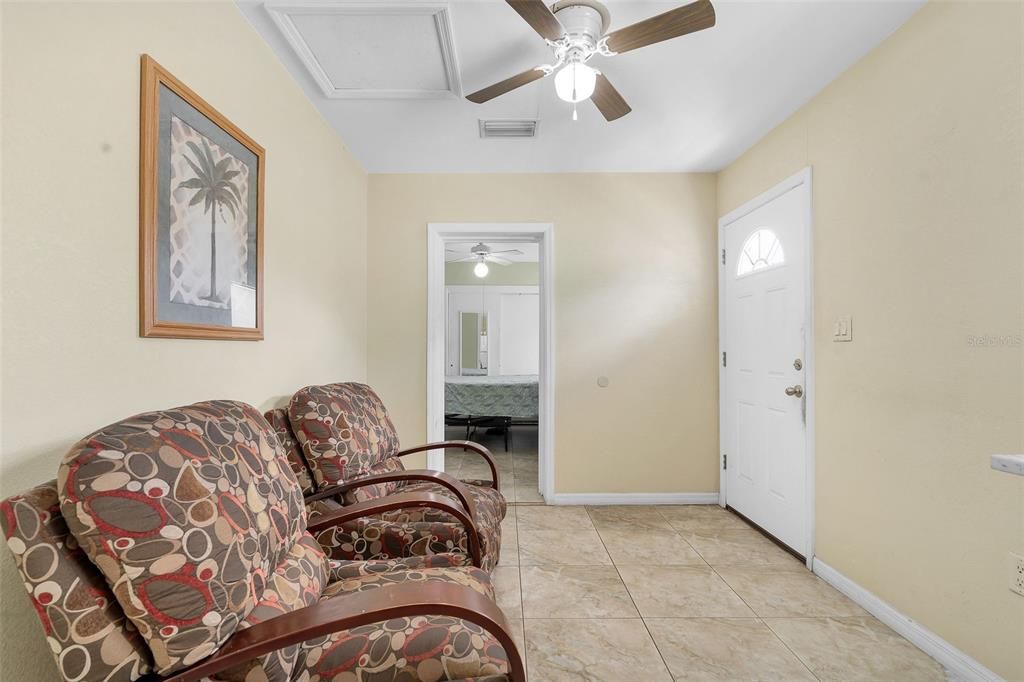 For Sale: $525,000 (5 beds, 4 baths, 2430 Square Feet)