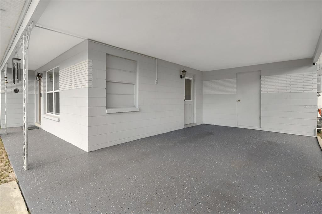 For Sale: $525,000 (5 beds, 4 baths, 2430 Square Feet)