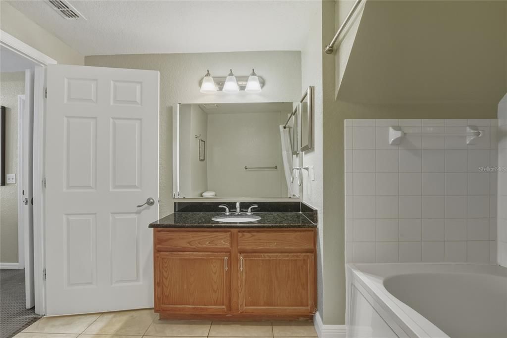 For Sale: $255,000 (3 beds, 2 baths, 1296 Square Feet)