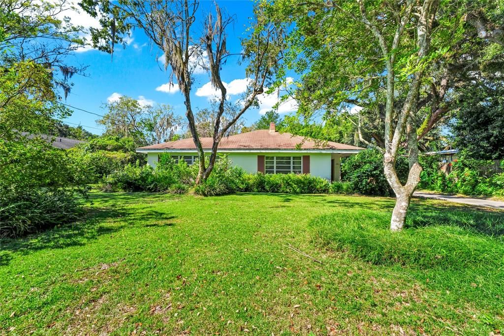 Activo con contrato: $598,000 (3 camas, 2 baños, 1724 Pies cuadrados)