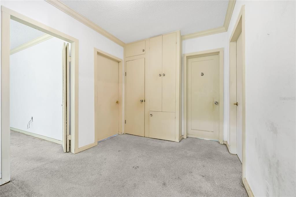 Activo con contrato: $598,000 (3 camas, 2 baños, 1724 Pies cuadrados)