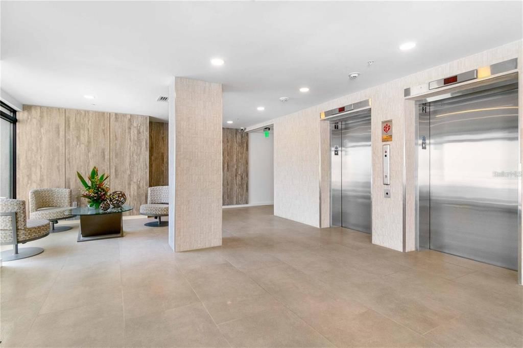 For Sale: $850,000 (2 beds, 2 baths, 1435 Square Feet)