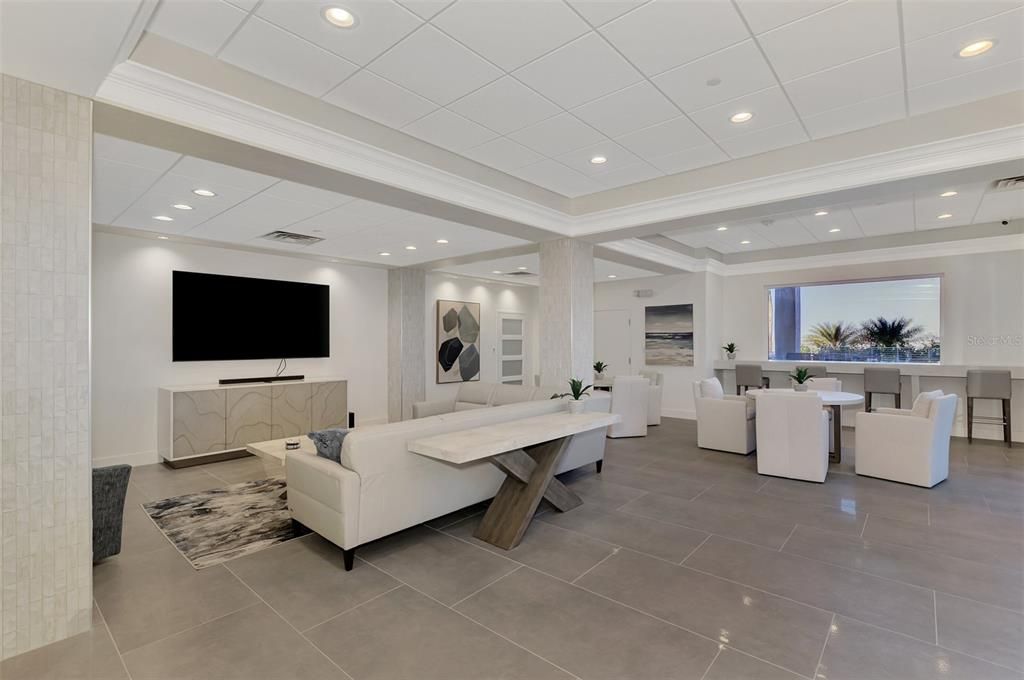 For Sale: $850,000 (2 beds, 2 baths, 1435 Square Feet)