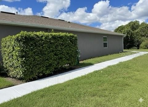 For Sale: $395,000 (4 beds, 3 baths, 2337 Square Feet)