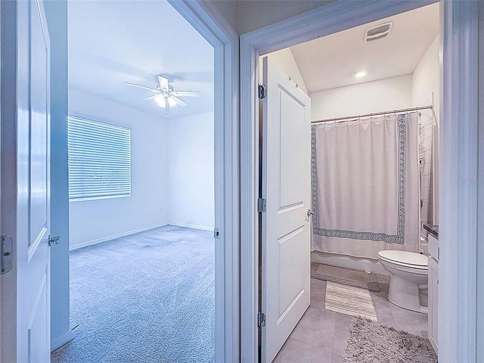 En Venta: $357,900 (3 camas, 2 baños, 1822 Pies cuadrados)