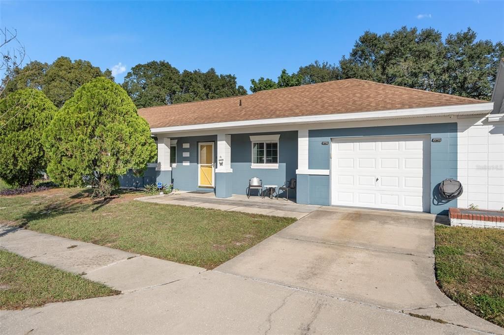 For Sale: $310,000 (3 beds, 2 baths, 1431 Square Feet)