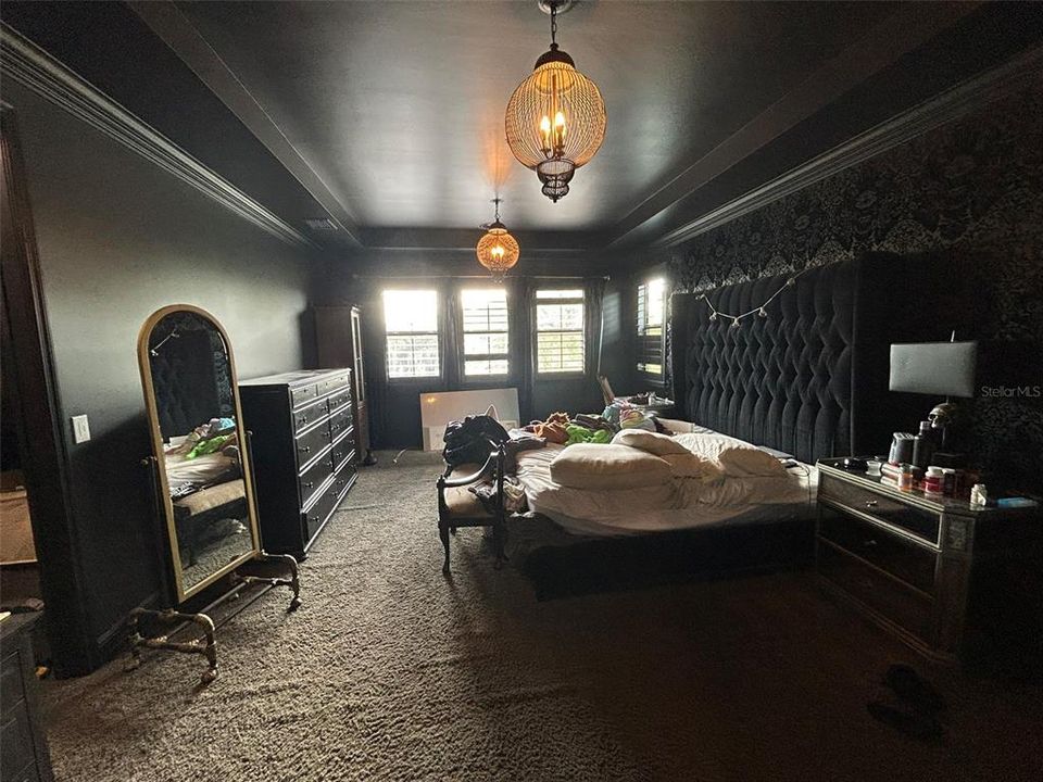 En Venta: $1,000,000 (5 camas, 4 baños, 4467 Pies cuadrados)