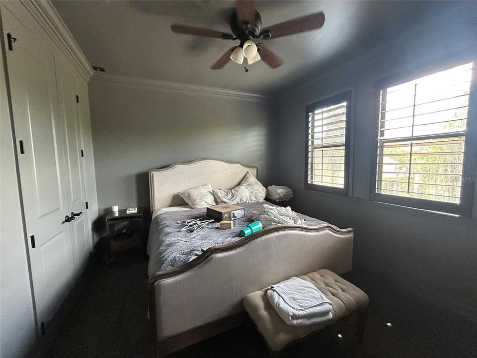 En Venta: $1,000,000 (5 camas, 4 baños, 4467 Pies cuadrados)