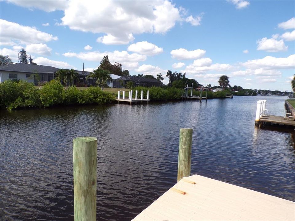 出租: $2,325 (2 贝兹, 2 浴室, 1365 平方英尺)