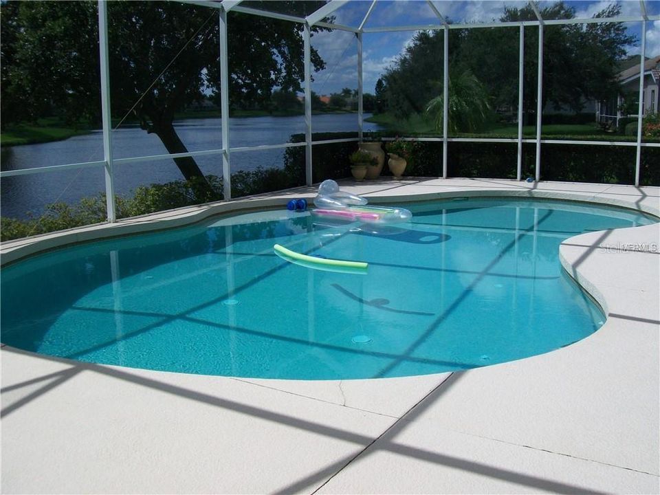 For Rent: $4,195 (4 beds, 3 baths, 3014 Square Feet)