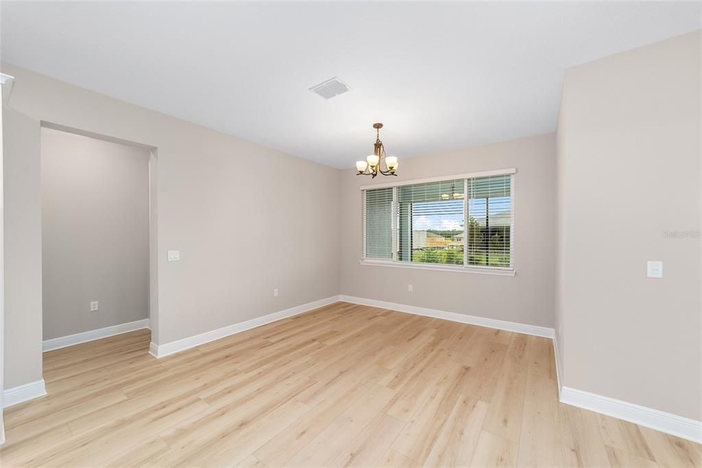 For Sale: $486,000 (3 beds, 3 baths, 2907 Square Feet)