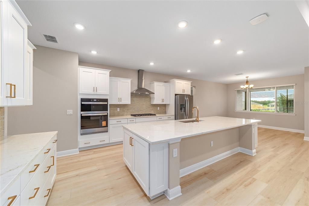 For Sale: $486,000 (3 beds, 3 baths, 2907 Square Feet)