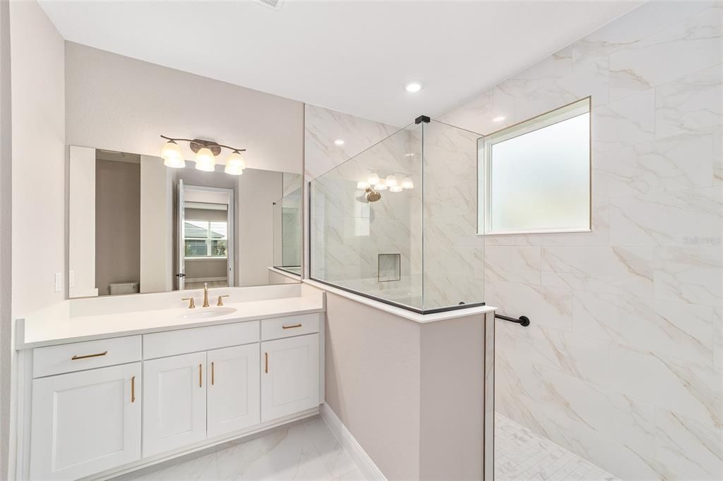 For Sale: $486,000 (3 beds, 3 baths, 2907 Square Feet)