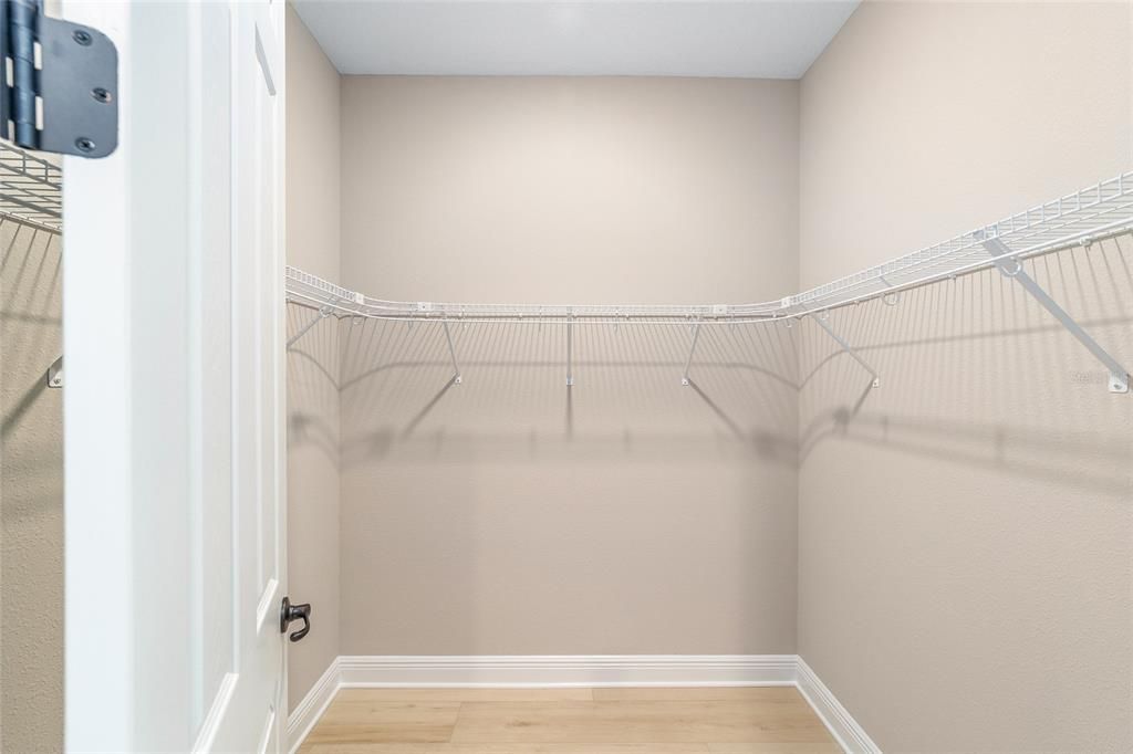 For Sale: $486,000 (3 beds, 3 baths, 2907 Square Feet)