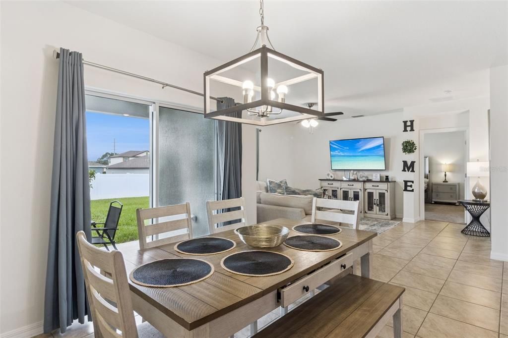 For Sale: $325,000 (4 beds, 2 baths, 1846 Square Feet)