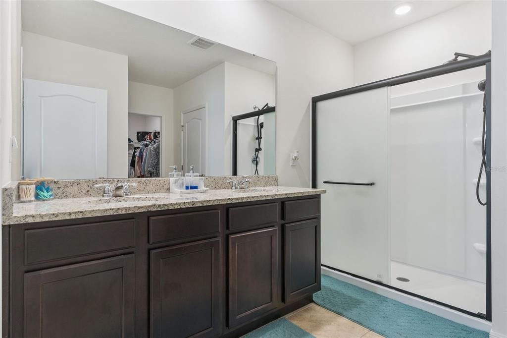 For Sale: $325,000 (4 beds, 2 baths, 1846 Square Feet)