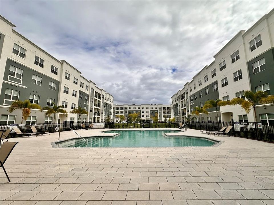 For Rent: $1,750 (2 beds, 2 baths, 1153 Square Feet)