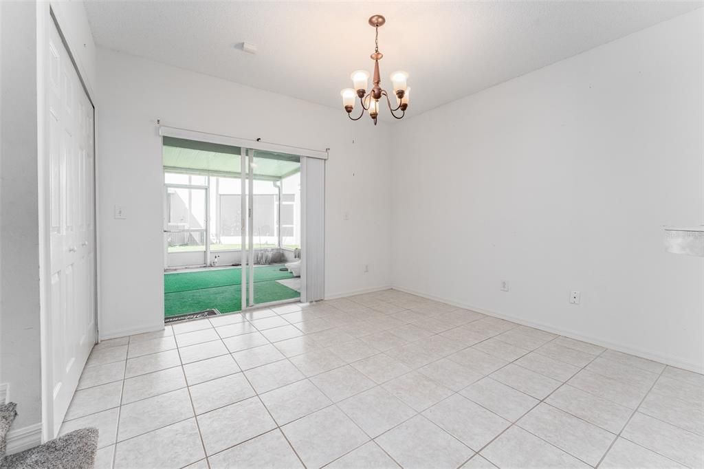 待售: $230,000 (3 贝兹, 2 浴室, 1506 平方英尺)