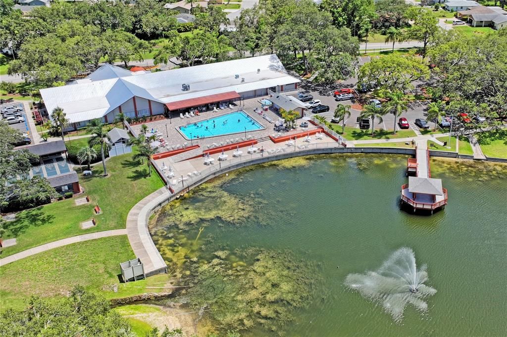 待售: $178,000 (2 贝兹, 2 浴室, 1218 平方英尺)