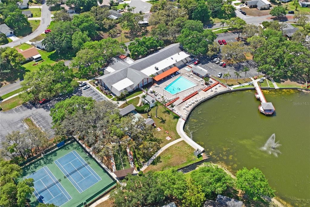 待售: $178,000 (2 贝兹, 2 浴室, 1218 平方英尺)