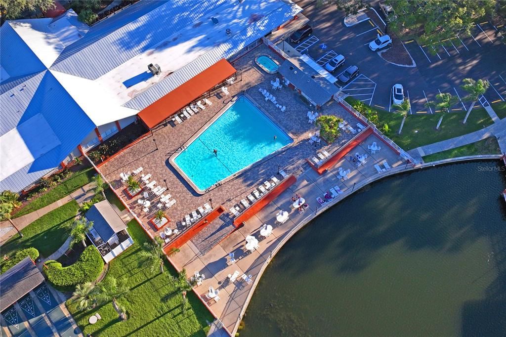 待售: $178,000 (2 贝兹, 2 浴室, 1218 平方英尺)