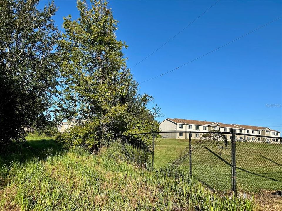 For Sale: $1,000,000 (4.27 acres)