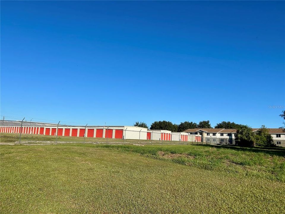 For Sale: $1,000,000 (4.27 acres)