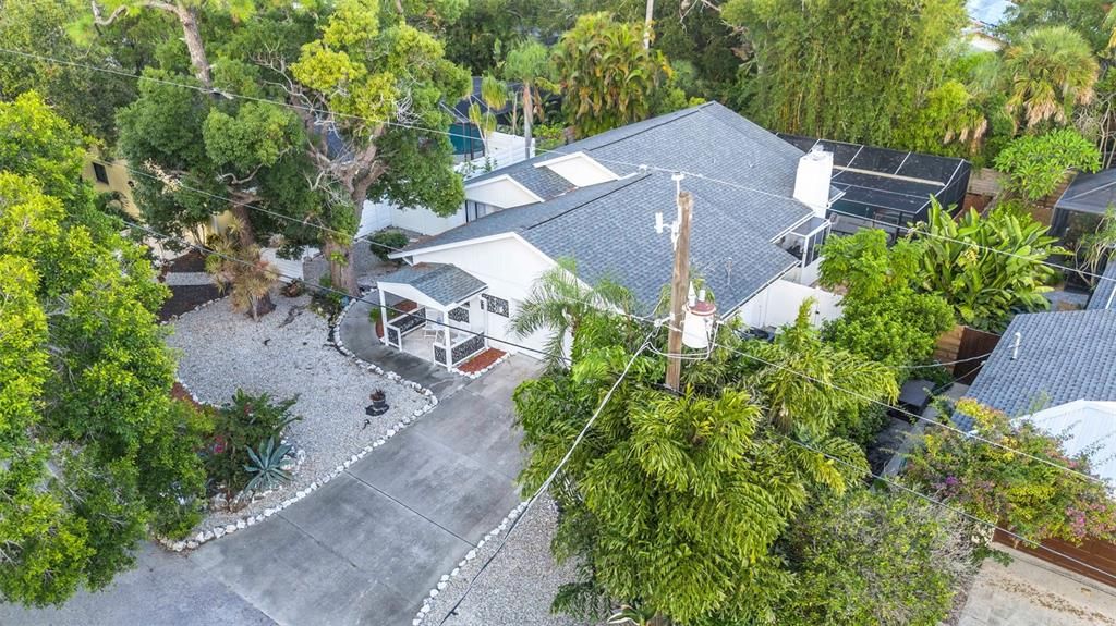 Activo con contrato: $589,900 (2 camas, 2 baños, 1719 Pies cuadrados)