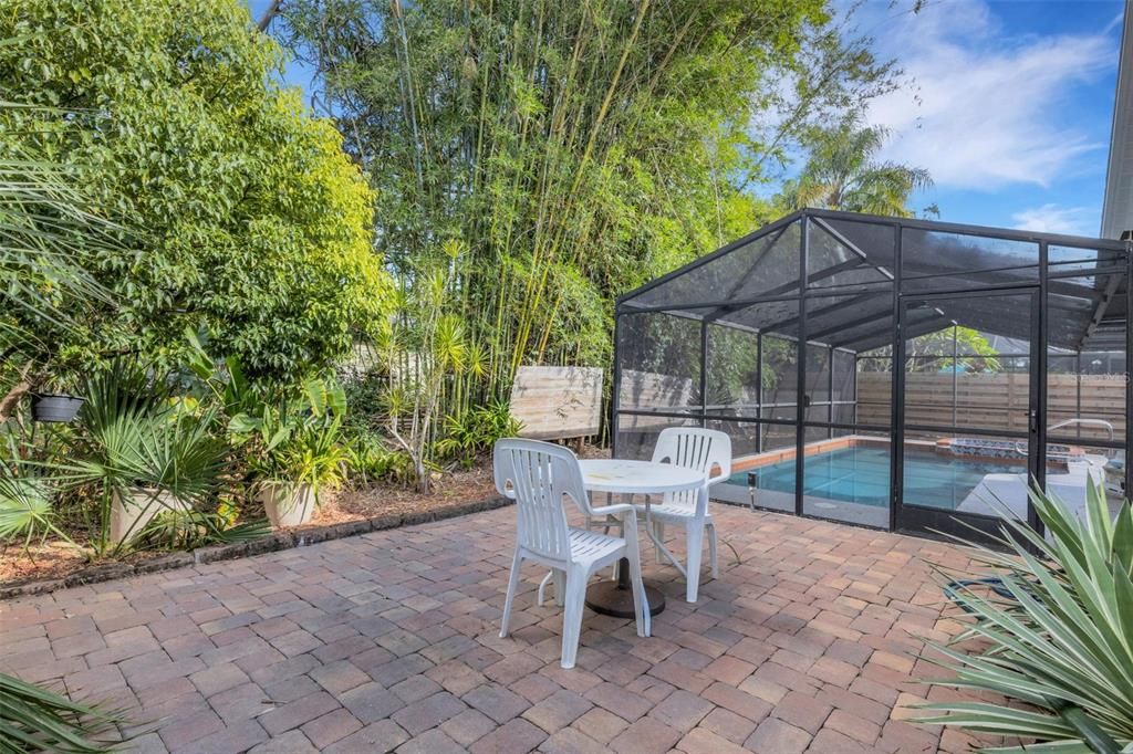 Activo con contrato: $589,900 (2 camas, 2 baños, 1719 Pies cuadrados)