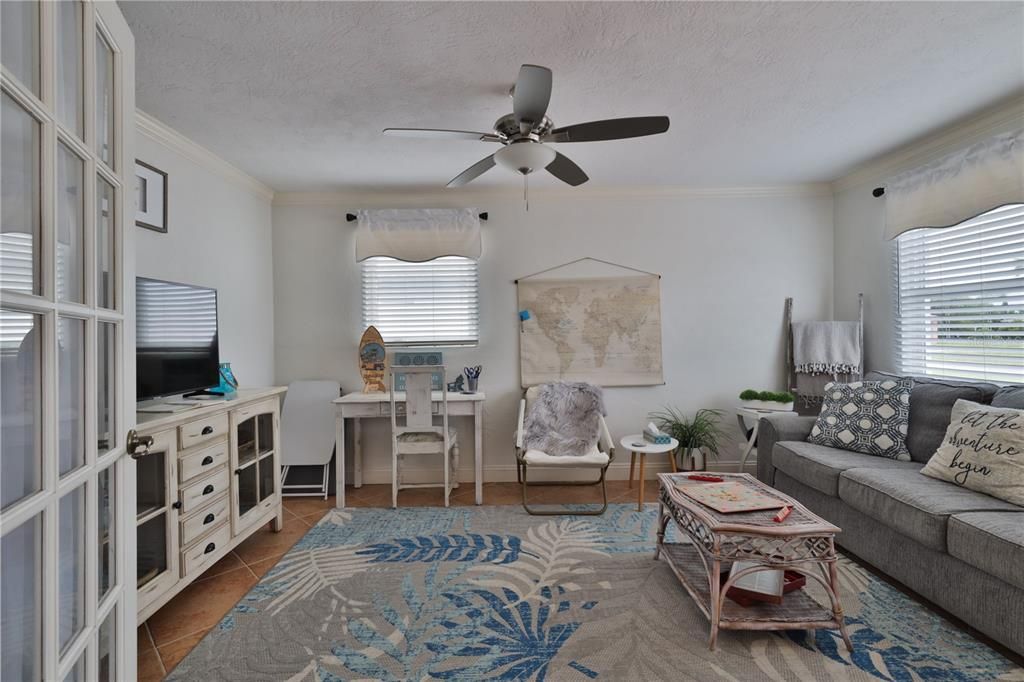 出租: $5,000 (3 贝兹, 2 浴室, 1558 平方英尺)