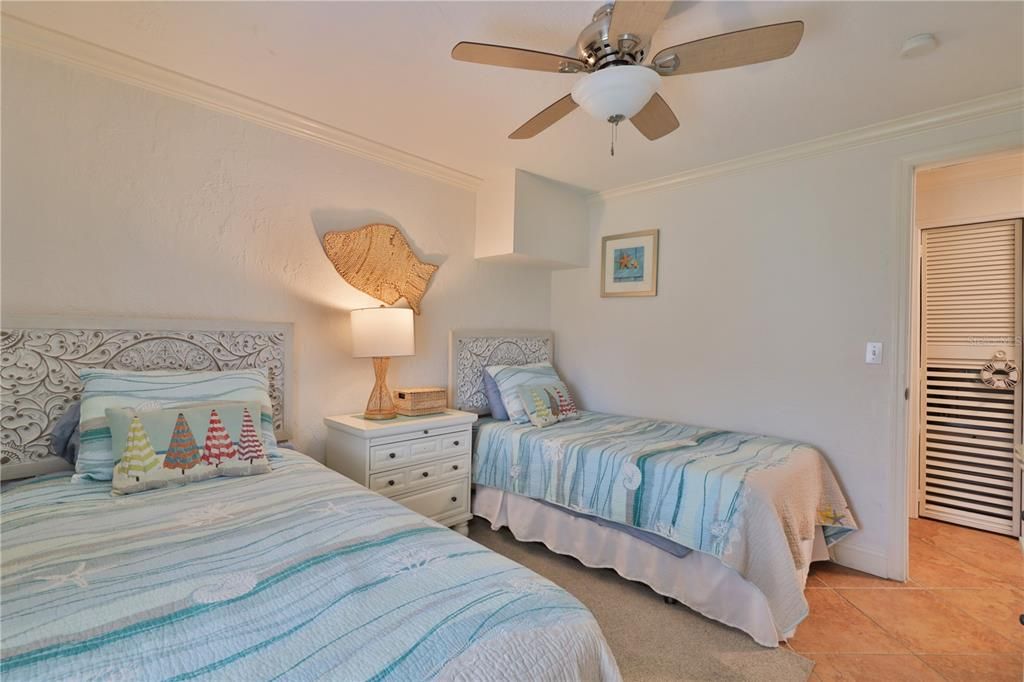 出租: $5,000 (3 贝兹, 2 浴室, 1558 平方英尺)