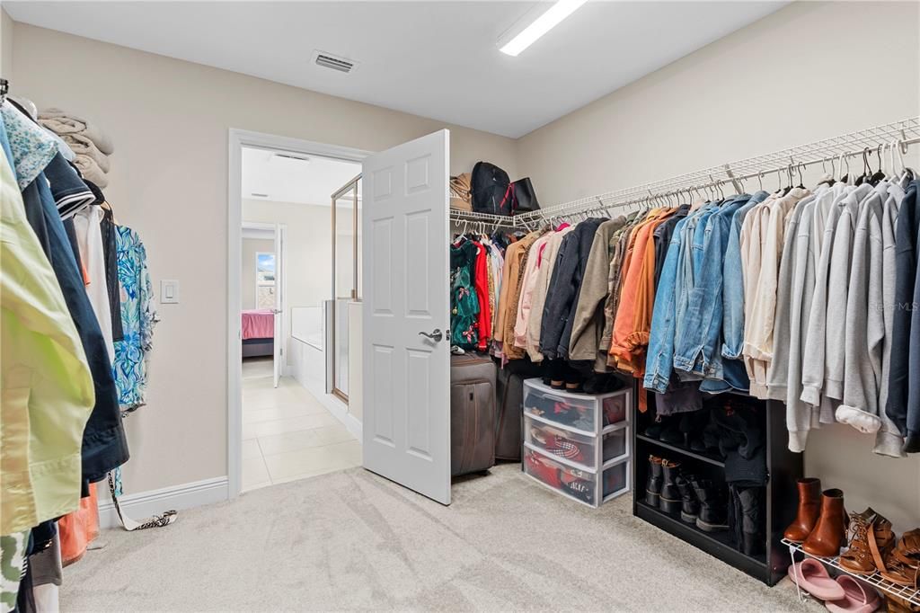 For Sale: $615,000 (5 beds, 3 baths, 3442 Square Feet)