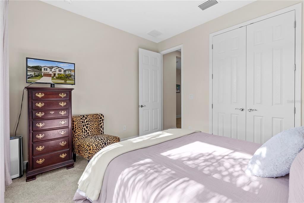 For Sale: $615,000 (5 beds, 3 baths, 3442 Square Feet)