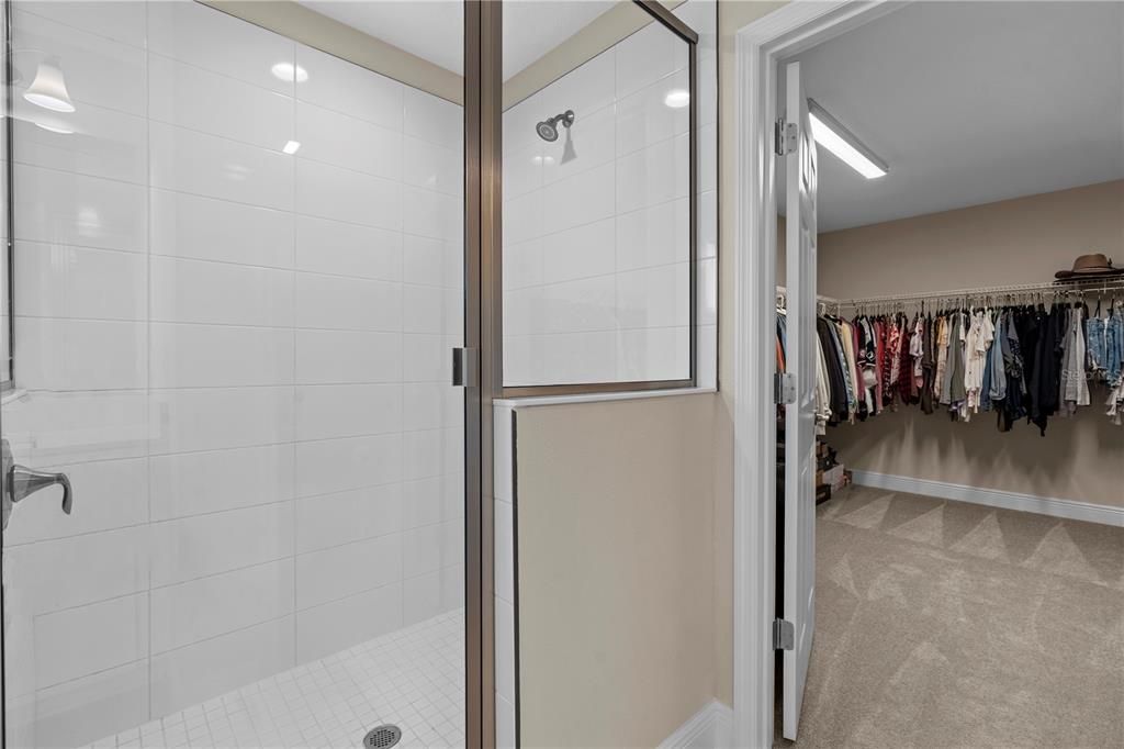 For Sale: $615,000 (5 beds, 3 baths, 3442 Square Feet)