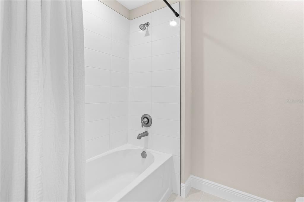 For Sale: $615,000 (5 beds, 3 baths, 3442 Square Feet)