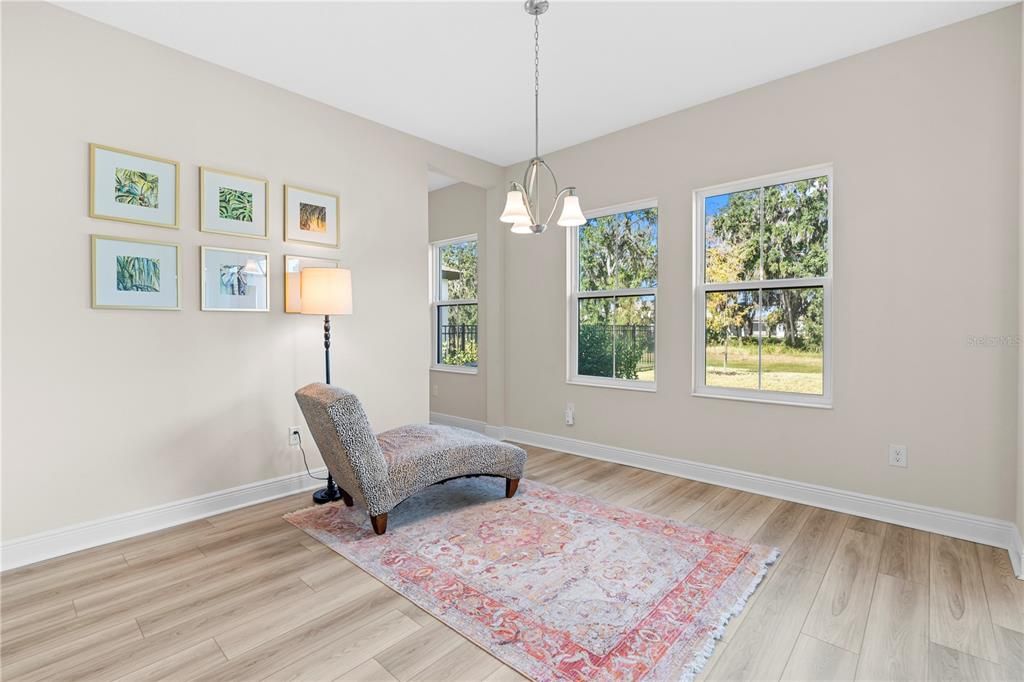 For Sale: $615,000 (5 beds, 3 baths, 3442 Square Feet)