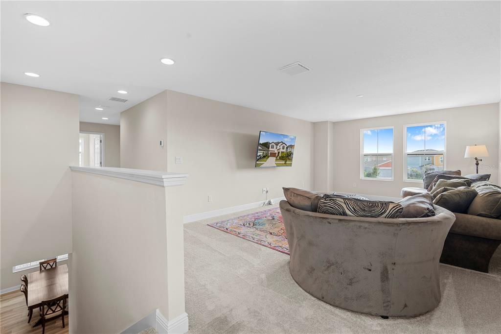 For Sale: $615,000 (5 beds, 3 baths, 3442 Square Feet)