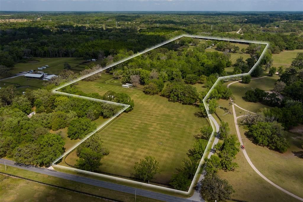 For Sale: $4,595,000 (4 beds, 3 baths, 4873 Square Feet)