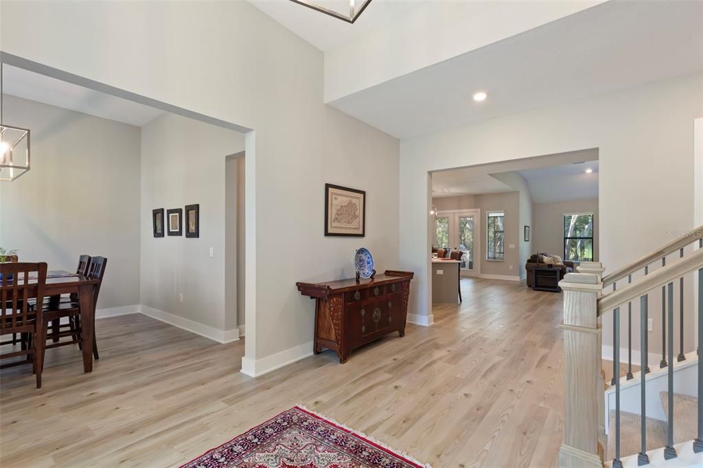 待售: $950,000 (4 贝兹, 4 浴室, 4022 平方英尺)