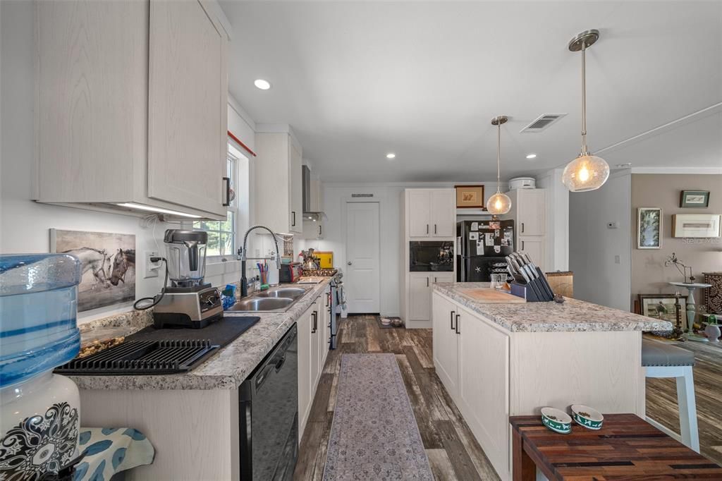 En Venta: $344,900 (3 camas, 2 baños, 1304 Pies cuadrados)