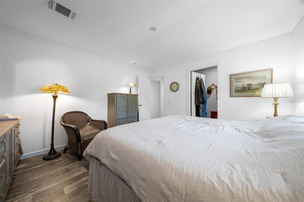 En Venta: $344,900 (3 camas, 2 baños, 1304 Pies cuadrados)