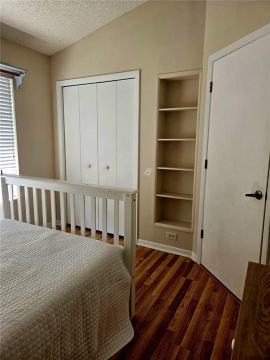 出租: $2,975 (4 贝兹, 2 浴室, 2048 平方英尺)