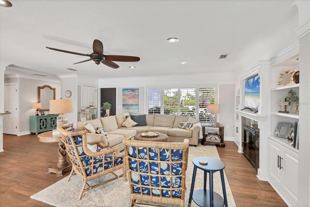 For Sale: $3,250,000 (5 beds, 3 baths, 3919 Square Feet)