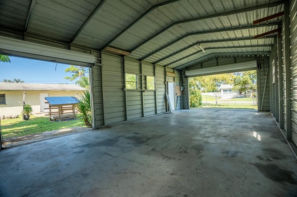 For Sale: $279,000 (2 beds, 1 baths, 780 Square Feet)