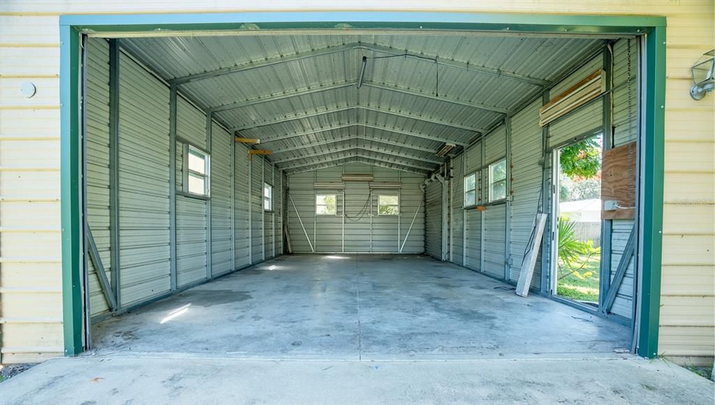 For Sale: $279,000 (2 beds, 1 baths, 780 Square Feet)