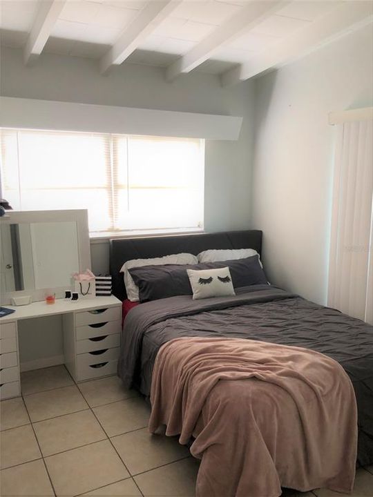 В аренду: $2,300 (3 спален, 2 ванн, 1341 Квадратных фут)