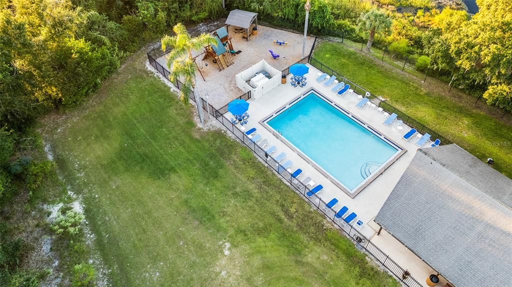 На продажу: $340,000 (3 спален, 2 ванн, 1660 Квадратных фут)