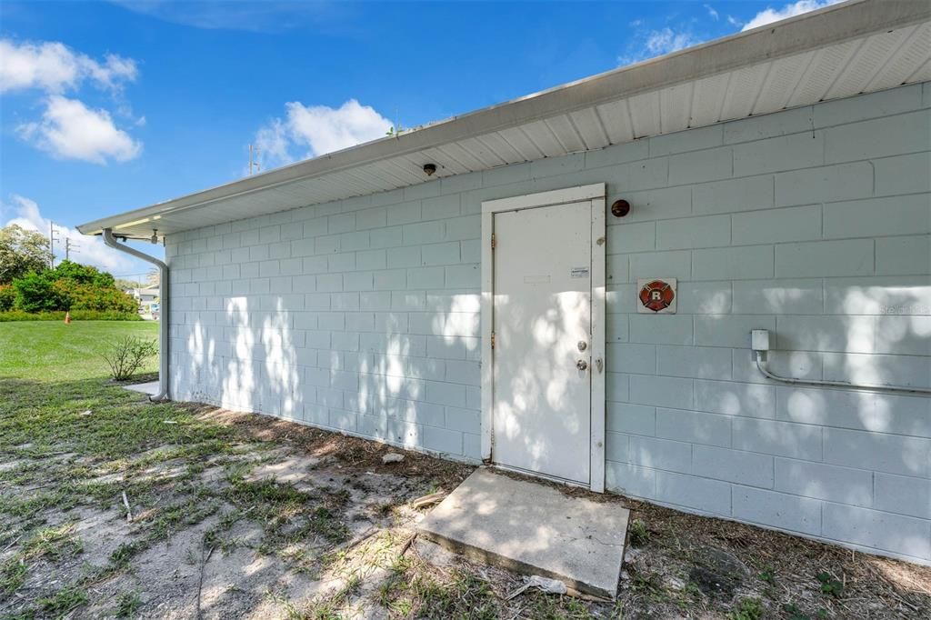 Active With Contract: $715,000 (0 beds, 0 baths, 2256 Square Feet)