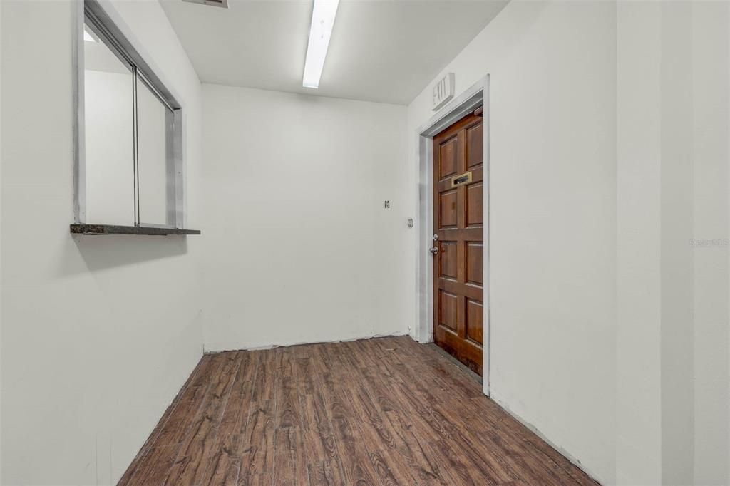 Active With Contract: $715,000 (0 beds, 0 baths, 2256 Square Feet)