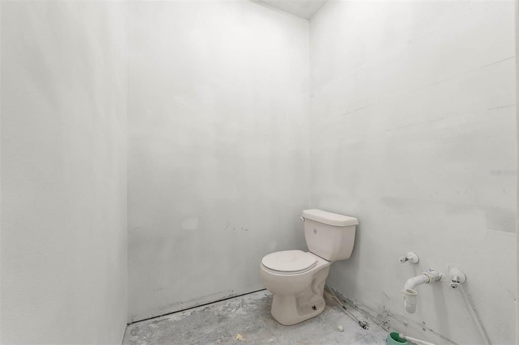 Active With Contract: $715,000 (0 beds, 0 baths, 2256 Square Feet)